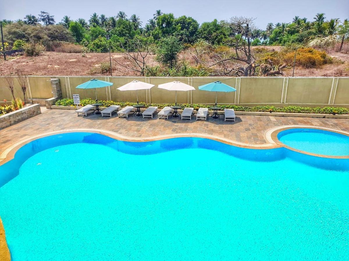 Praia Da Oura - Boutique Resort Маджорда Экстерьер фото