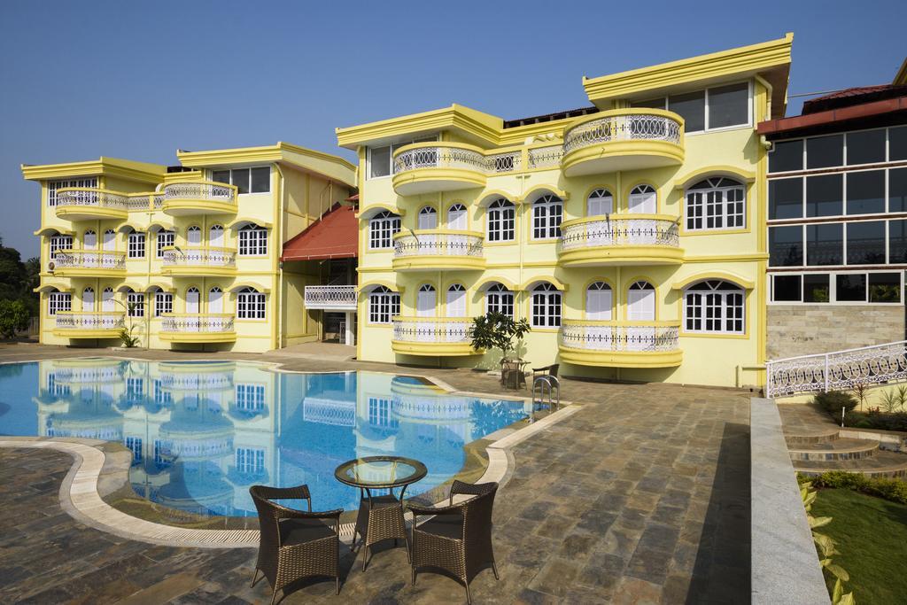 Praia Da Oura - Boutique Resort Маджорда Экстерьер фото