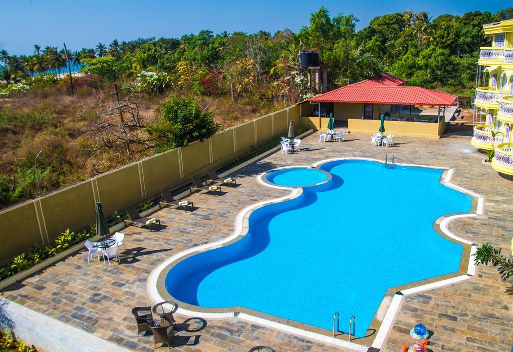Praia Da Oura - Boutique Resort Маджорда Экстерьер фото